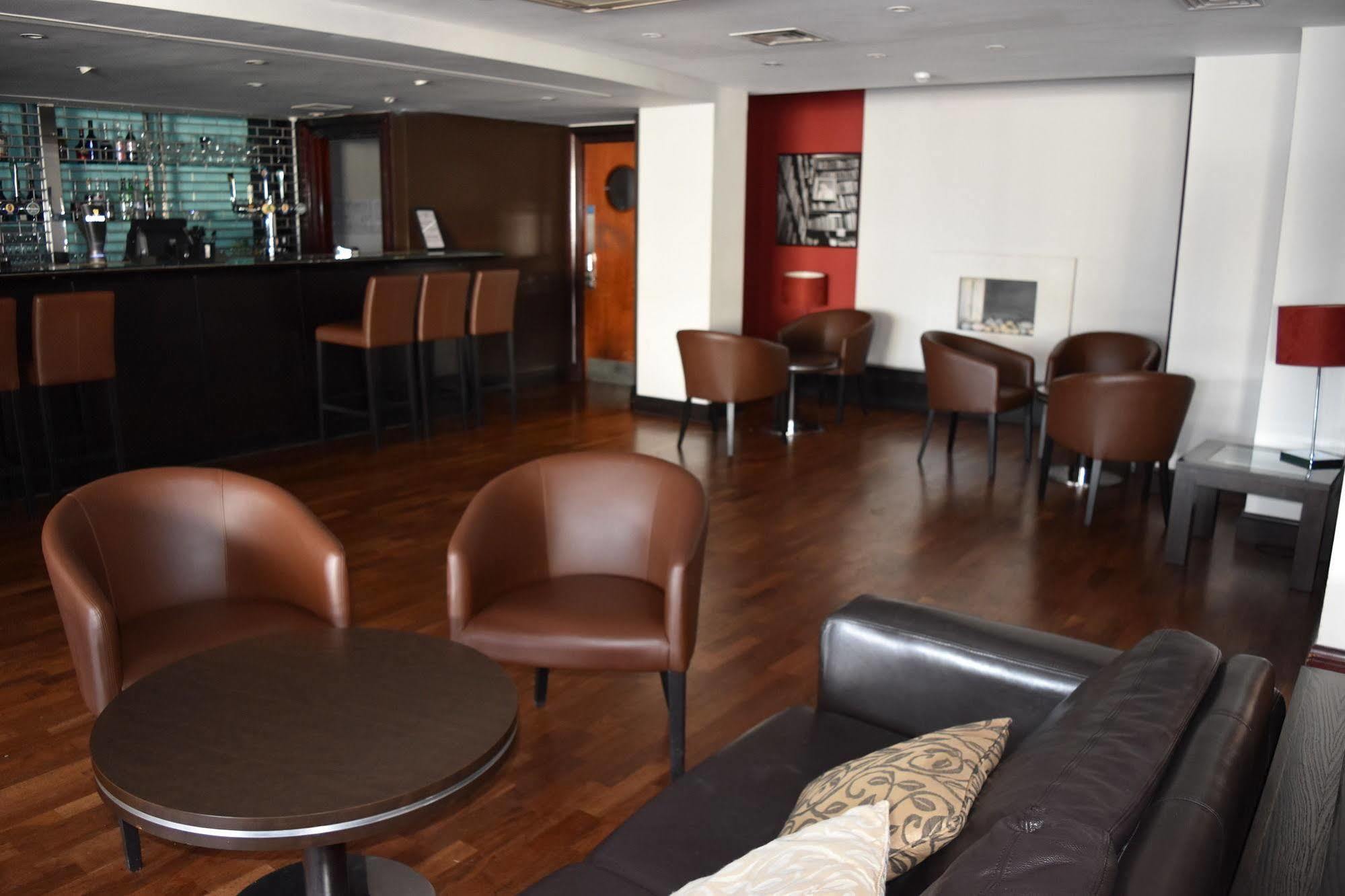 The Dragon Hotel Swansea Exterior foto